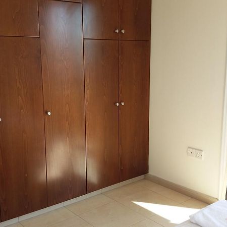 Appartement 202 Mandritis Court à Larnaca Extérieur photo