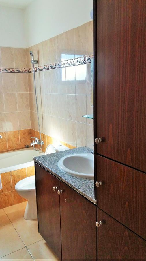 Appartement 202 Mandritis Court à Larnaca Extérieur photo